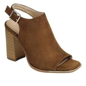 Chunky open toe heels Tan Suede